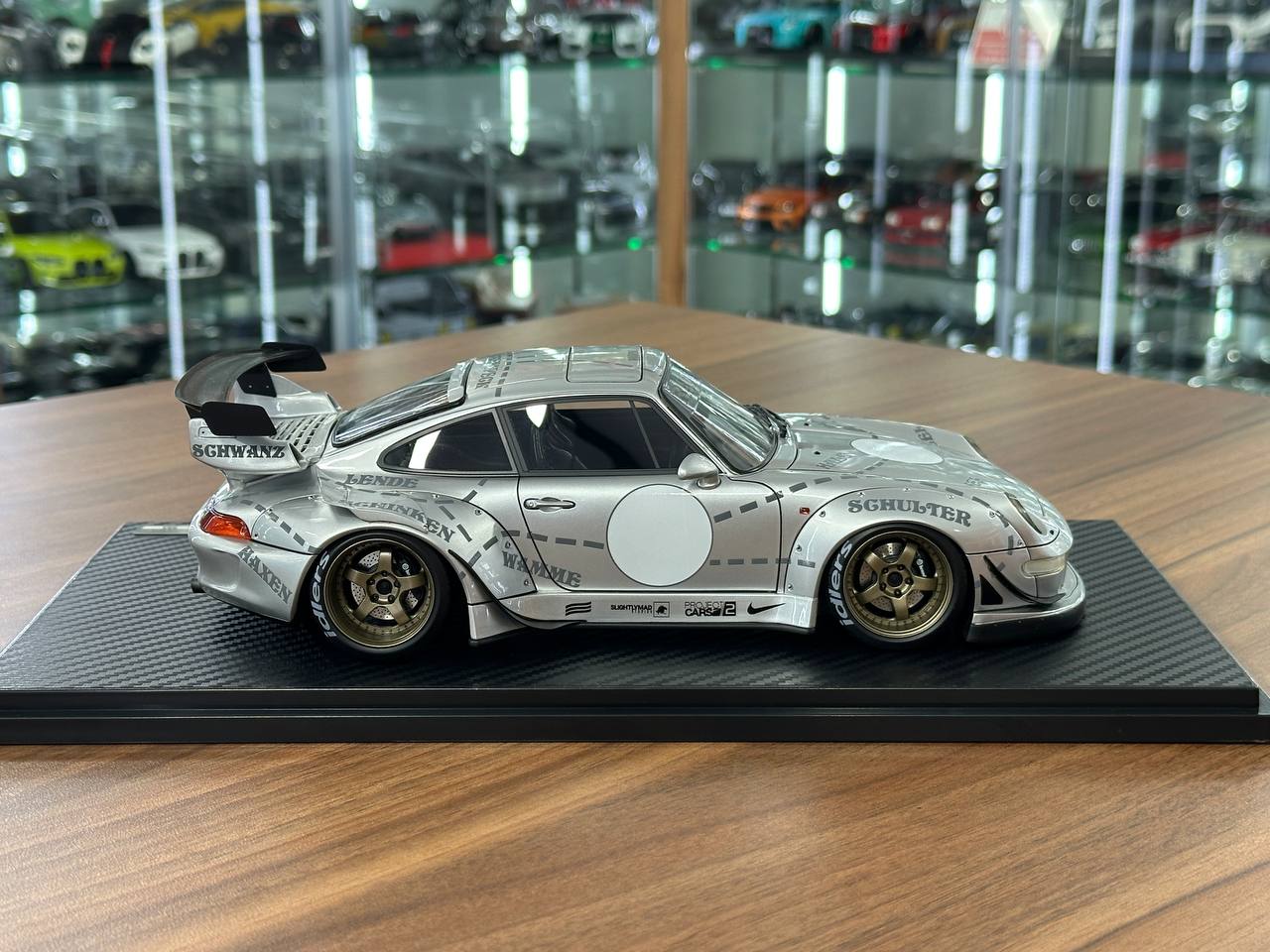 1/18 Resin Ignition Model Porsche 993 RWB – Silver