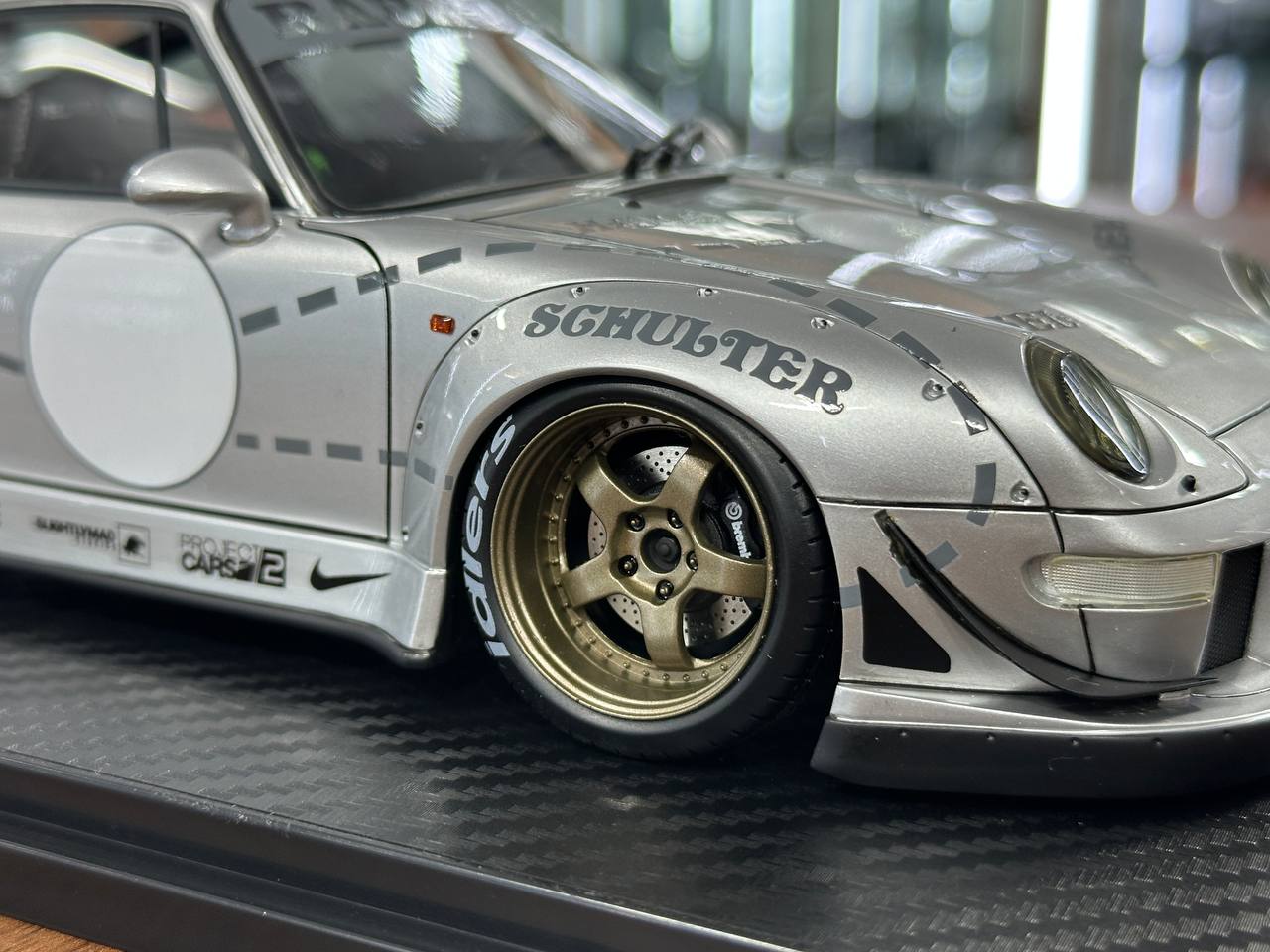 1/18 Resin Ignition Model Porsche 993 RWB – Silver