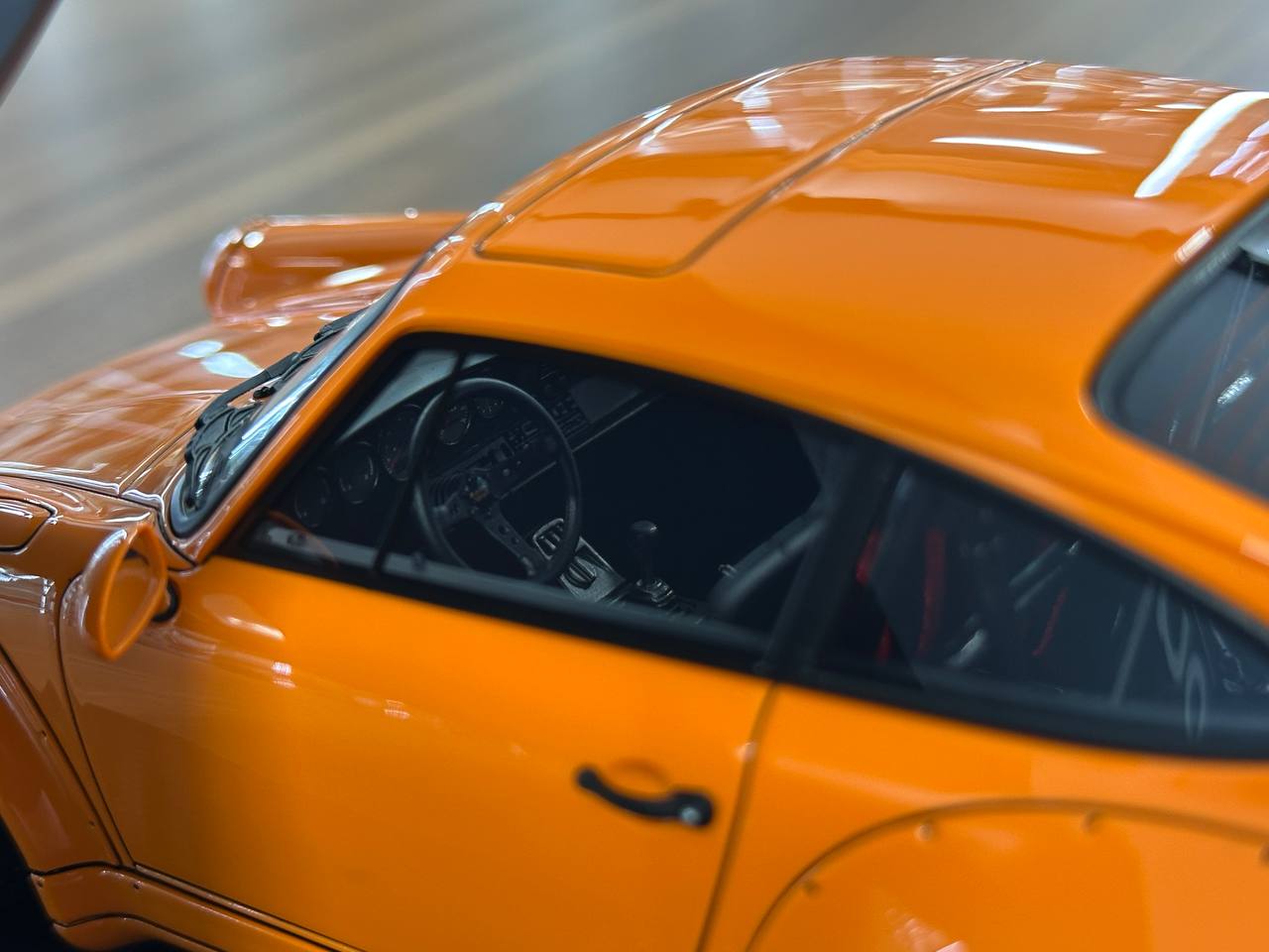 1/18 Resin Ignition Model Porsche 964 RWB – Orange