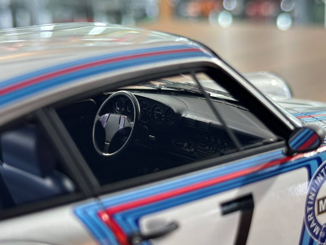 1/18 Resin Ignition Model Porsche 964 RWB #7 – Martini Silver/Yellow (Limited Edition)🚨