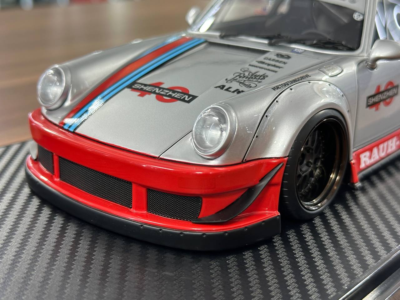 1/18 Resin Ignition Model Porsche 930 RWB #40 Shenzhen – Silver/Red
