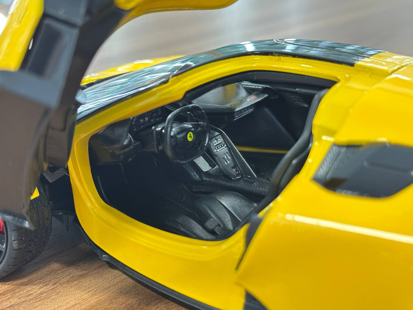 1/18 Diecast Bburago Ferrari F80 in Yellow