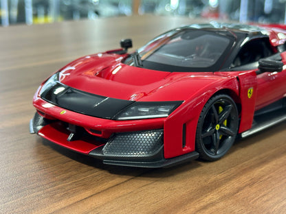 1/18 Diecast Bburago Ferrari F80 in Red
