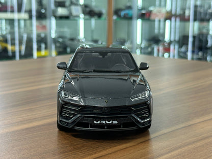 1/18 Diecast Lamborghini Urus Grey Bburago Scale Model Car