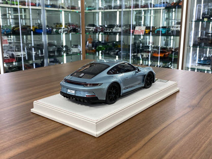 1/18 Resin IVY Models Porsche 911 S/T (992) Ice Blue Black – Limited 20pcs