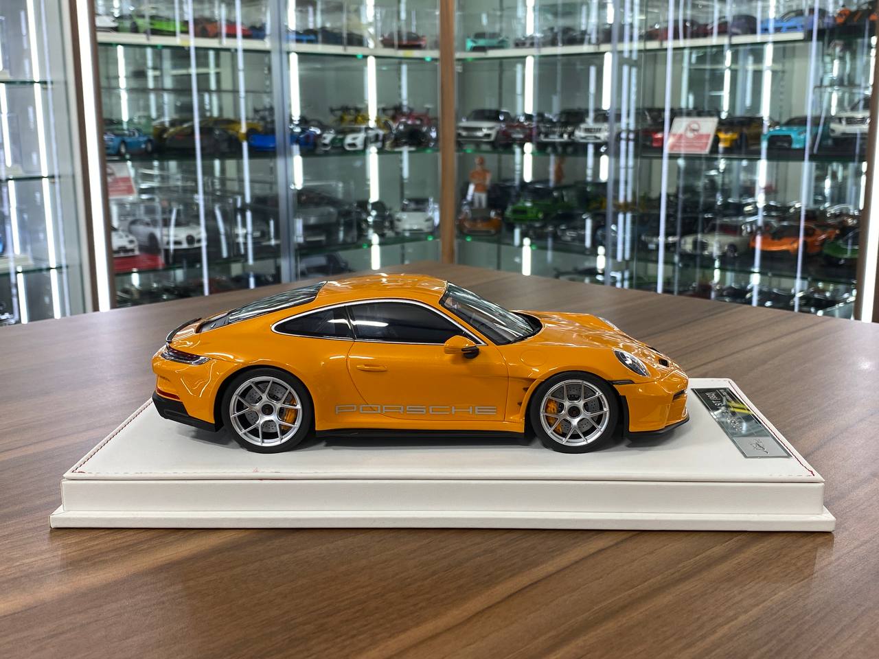 1/18 Resin Porsche 911 S/T (992) by Ivy Models in Orange / Silver – Limited 15pcs