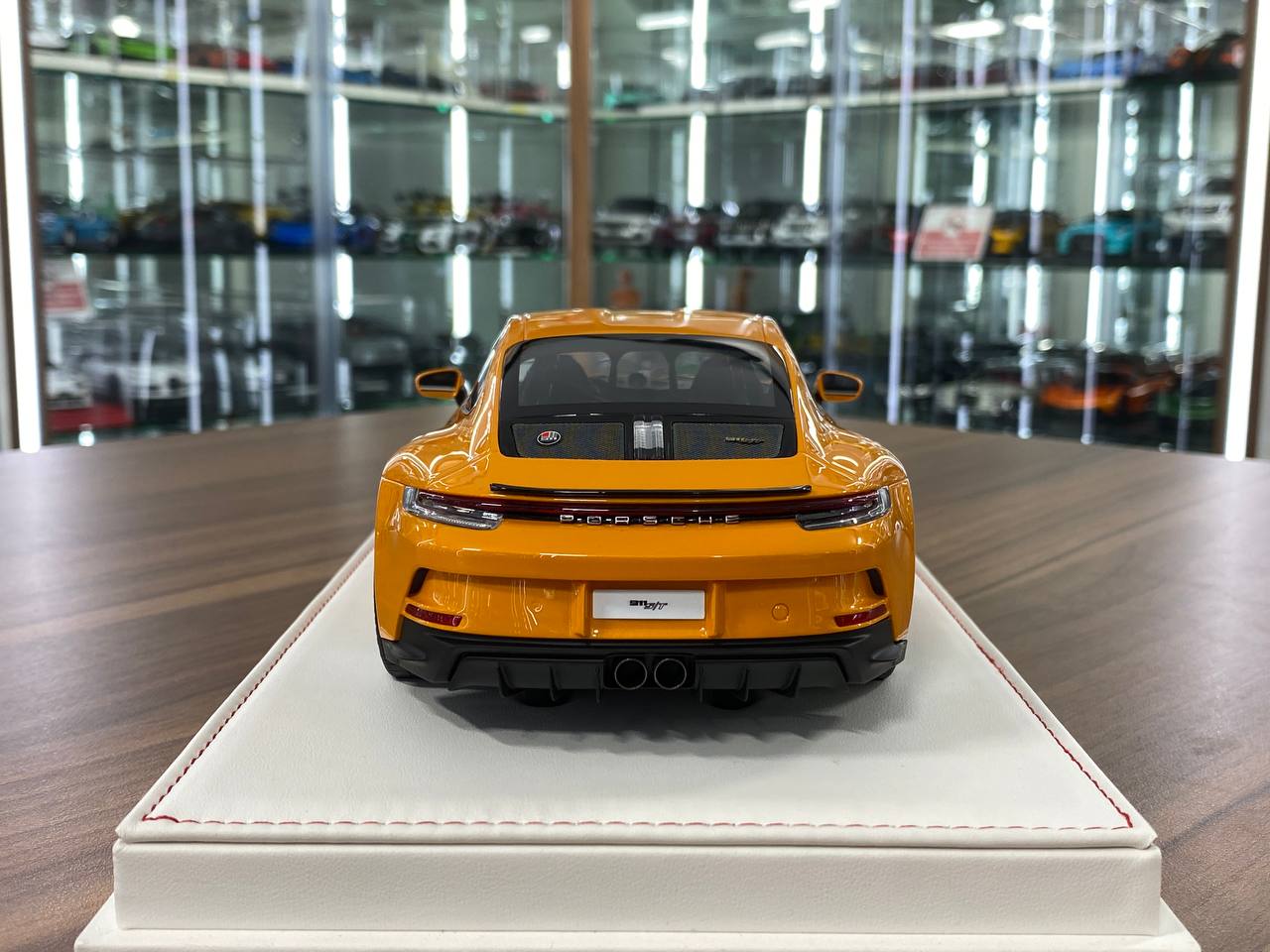 1/18 Resin Porsche 911 S/T (992) by Ivy Models in Orange / Silver – Limited 15pcs