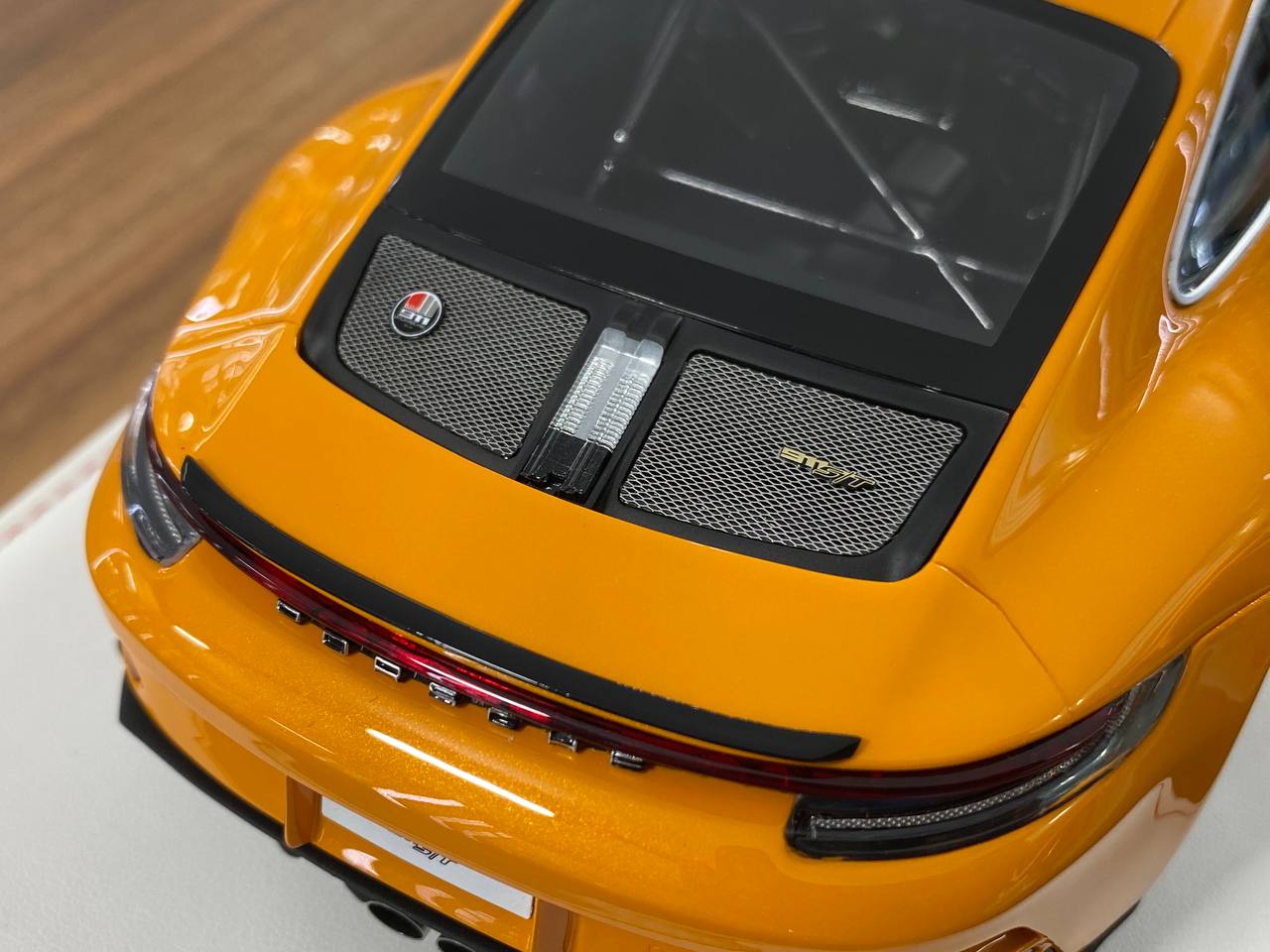 1/18 Resin Porsche 911 S/T (992) by Ivy Models in Orange / Silver – Limited 15pcs