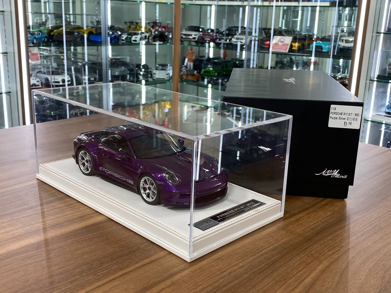1/18 Resin Porsche 911 S/T (992) by Ivy Models in Purple / Silver – Limited 15pcs