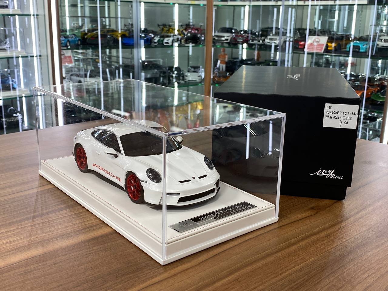 1/18 Resin Porsche 911 S/T (992) by Ivy Models in White/Red – Limited 20pcs