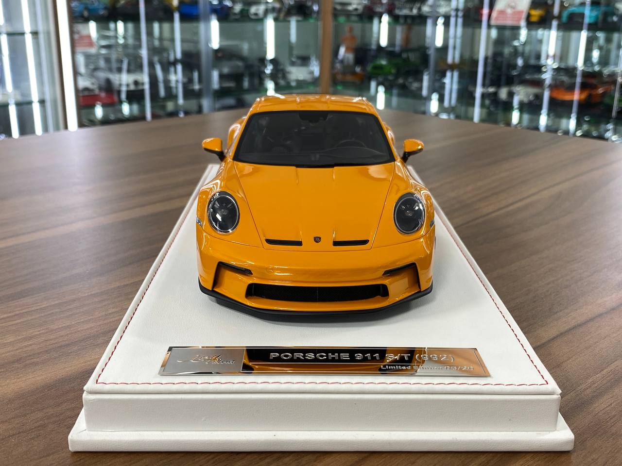 1/18 Resin Porsche 911 S/T (992) by Ivy Models in Orange/ Black – Limited 20 pcs