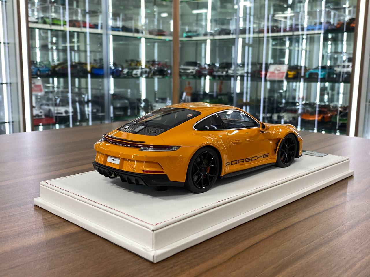 1/18 Resin Porsche 911 S/T (992) by Ivy Models in Orange/ Black – Limited 20 pcs