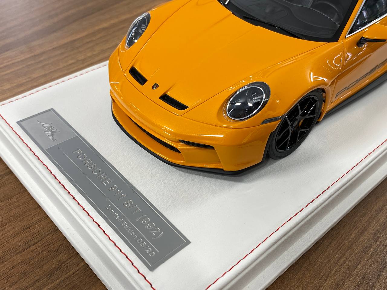 1/18 Resin Porsche 911 S/T (992) by Ivy Models in Orange/ Black – Limited 20 pcs