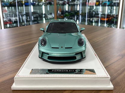 1/18 Resin Porsche 911 S/T (992) by Ivy Models in Pearl Green / Red – Limited 15 pcs