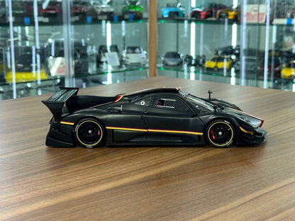 1/18 Diecast Pagani Zonda Revolucian – Black Carbon Fiber – AutoArt – Limited Edition