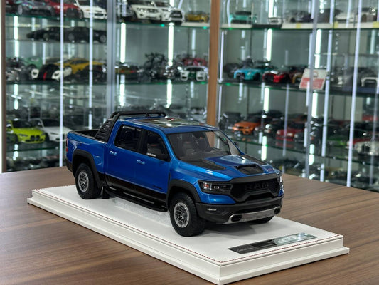 Exclusive 1/18 Dodge Ram TRX 1500 [Blue] – Limited Edition (40 pcs)