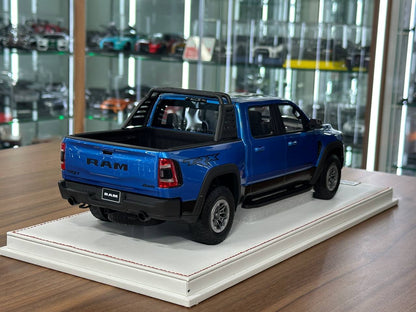 Exclusive 1/18 Dodge Ram TRX 1500 [Blue] – Limited Edition (40 pcs)