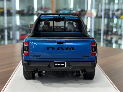 Exclusive 1/18 Dodge Ram TRX 1500 [Blue] – Limited Edition (40 pcs)