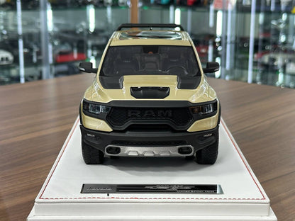 Exclusive 1/18 Dodge Ram TRX 1500 [Sand] – Limited Edition (40 pcs)