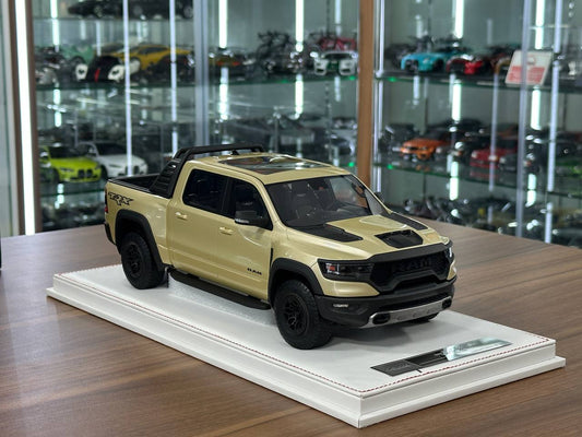 Exclusive 1/18 Dodge Ram TRX 1500 [Sand] – Limited Edition (40 pcs)