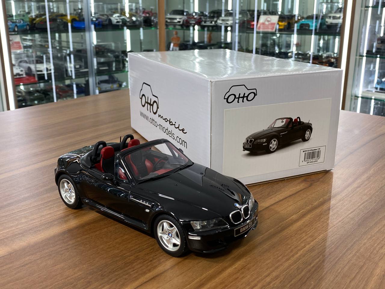 1/18 Resin OttO Mobile BMW Z3 M Roadster Black – Limited 2000pcs