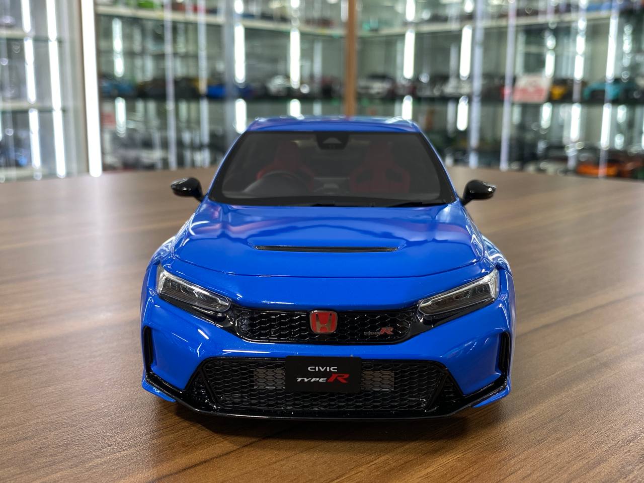 1/18 Resin Honda Civic Type R by OttO Mobile in Blue – Limited 999pcs