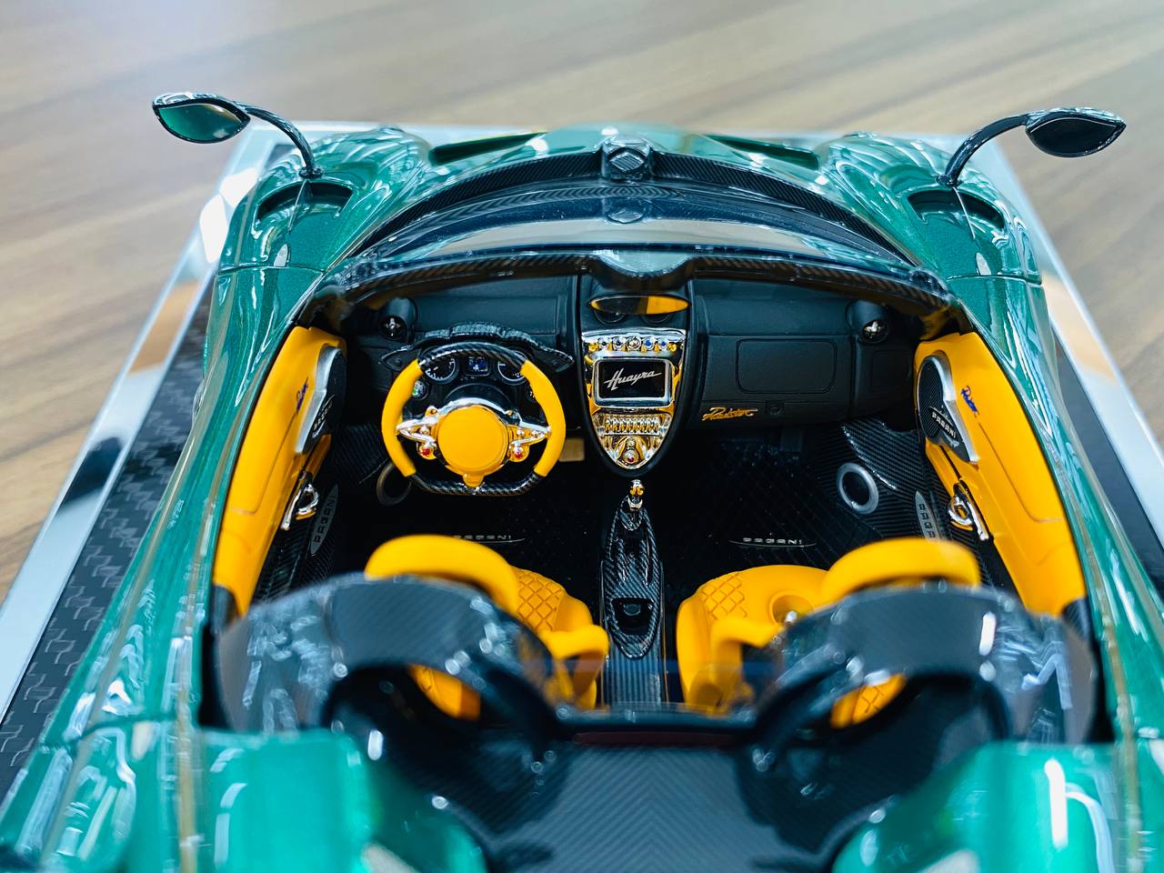 Limited Edition YY Model Pagani Huayra BC Resin Model - Blue | 1/18 Scale