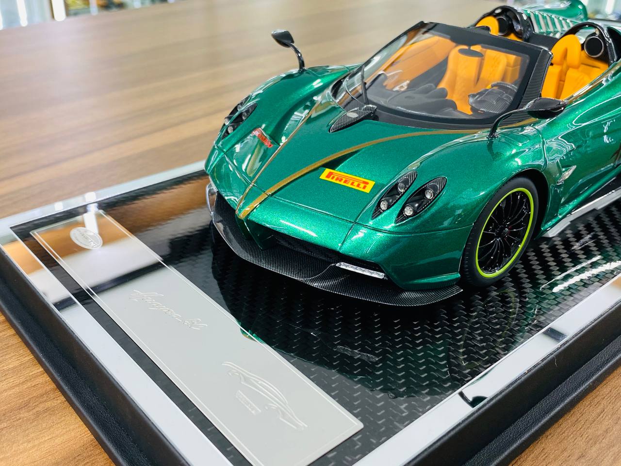 Limited Edition YY Model Pagani Huayra BC Resin Model - Blue | 1/18 Scale