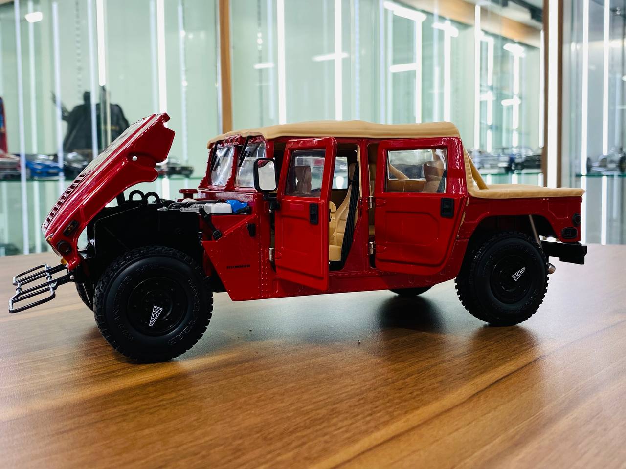Exoto ThunderTrac 1995 AM General Humvee Hummer H1 Soft Top Diecast - Red | 1/18 Scale