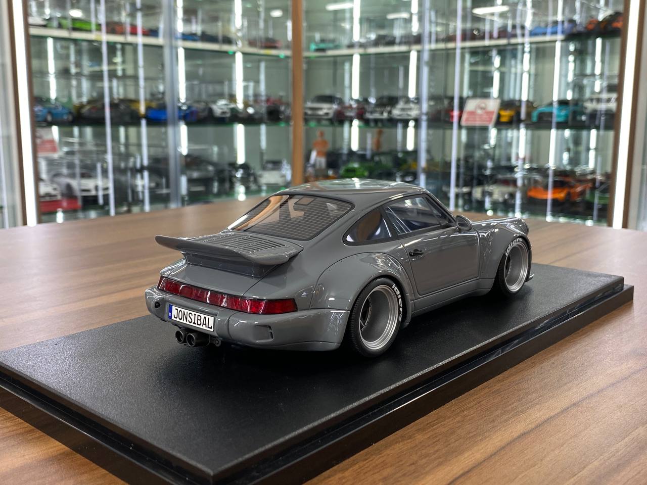 1/18 Resin Porsche 911 (964) RWB Jonsibal 2015 GT Spirit Grey – Limited Edition
