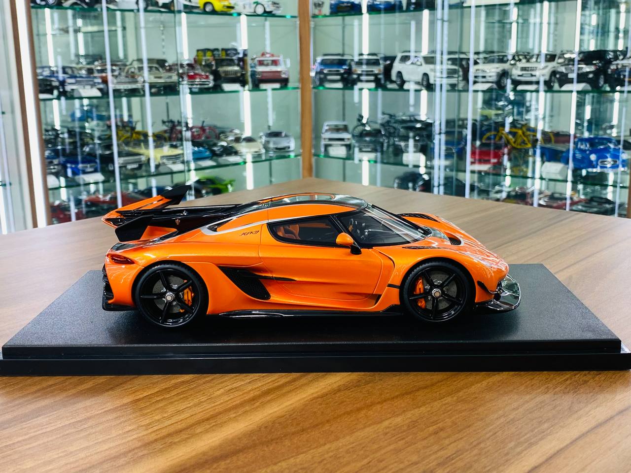 1/18 Resin Model - GT Spirit Koenigsegg Jesko ATTACK in Orange