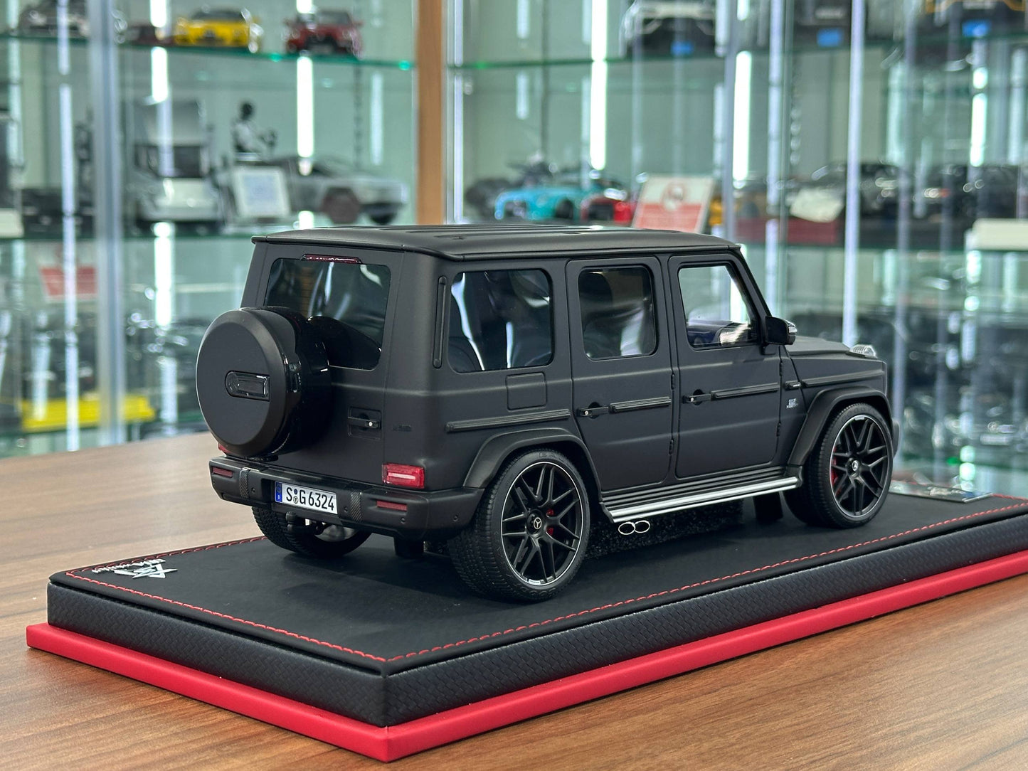 1/18 Resin Mercedes-Benz G63 (2025) by BBA Model