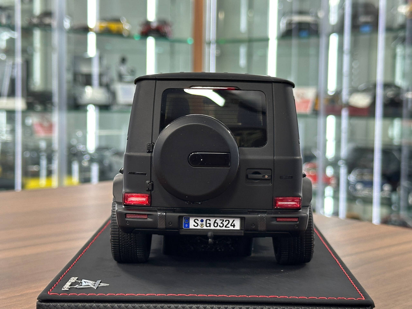 1/18 Resin Mercedes-Benz G63 (2025) by BBA Model