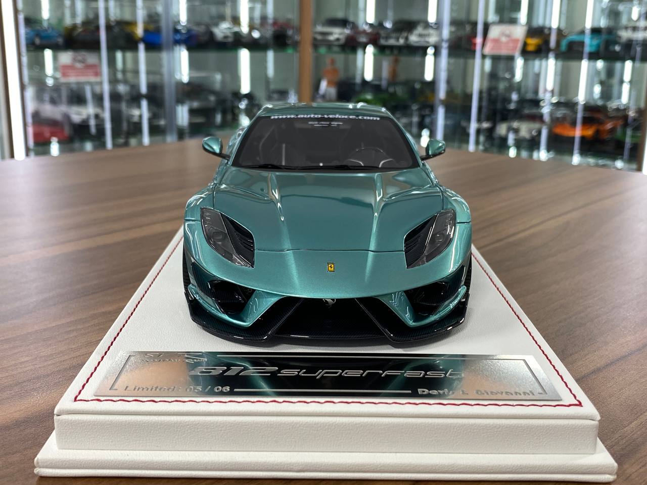 1/18 Resin Ferrari 812 Superfast SVR Pearl Green Metallic – Davis & Giovanni Limited 10 pcs