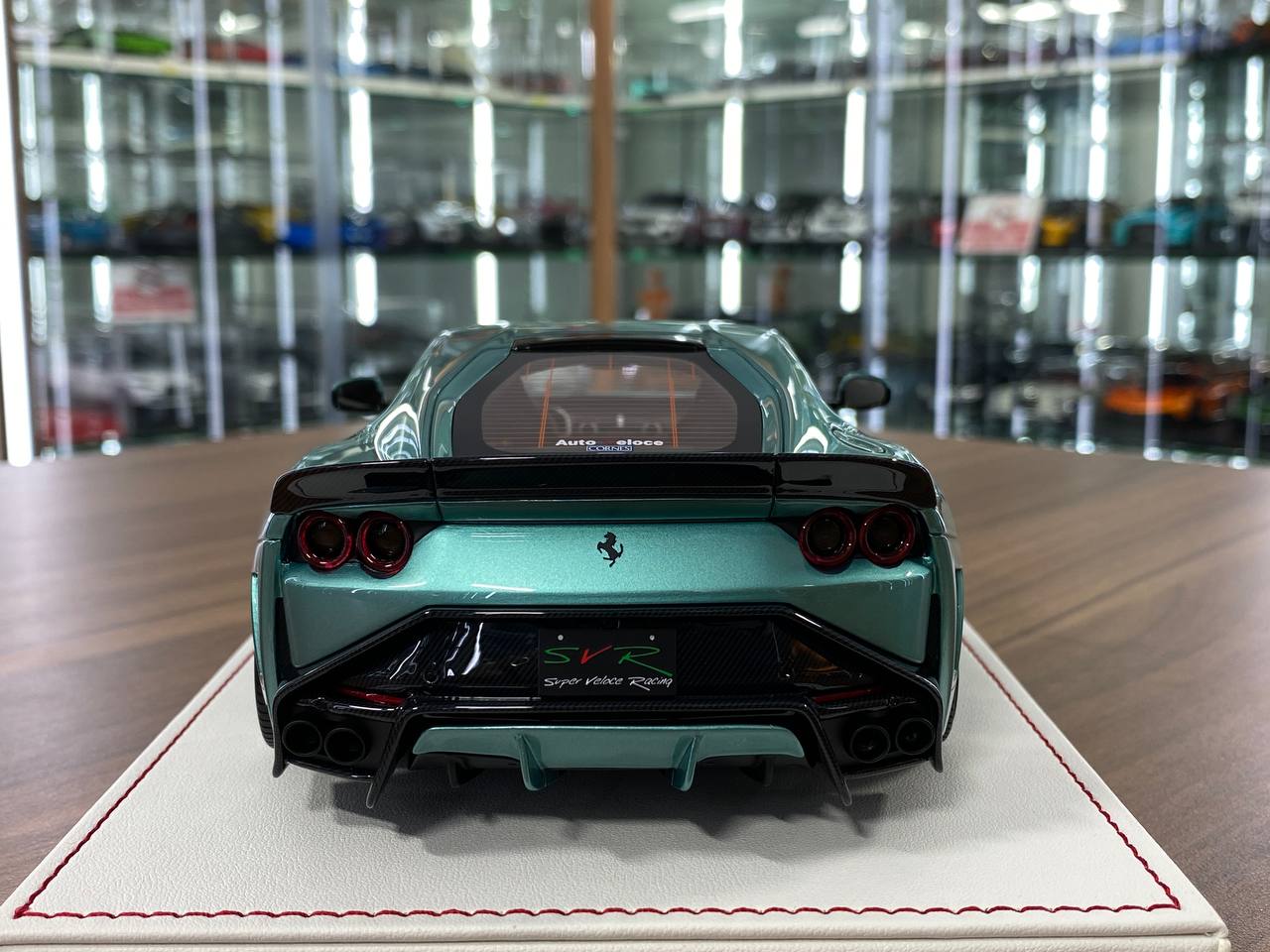 1/18 Resin Ferrari 812 Superfast SVR Pearl Green Metallic – Davis & Giovanni Limited 10 pcs