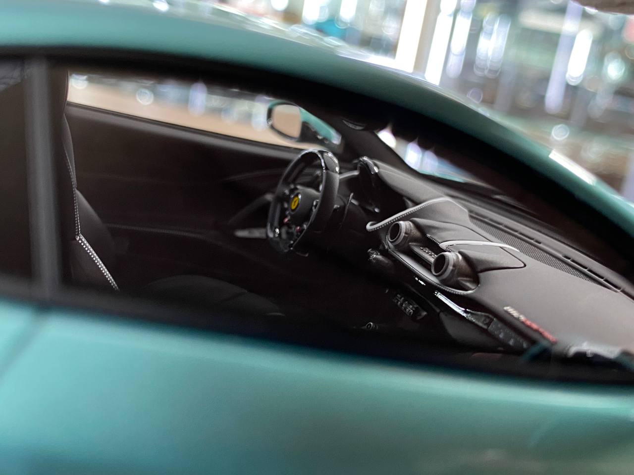 1/18 Resin Ferrari 812 Superfast SVR Pearl Green Metallic – Davis & Giovanni Limited 10 pcs