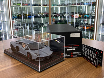 1/18 Resin MR Collection Models Lamborghini Aventador ULTIMATE Grigio Acheso