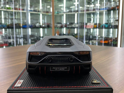 1/18 Resin MR Collection Models Lamborghini Aventador ULTIMATE Grigio Acheso