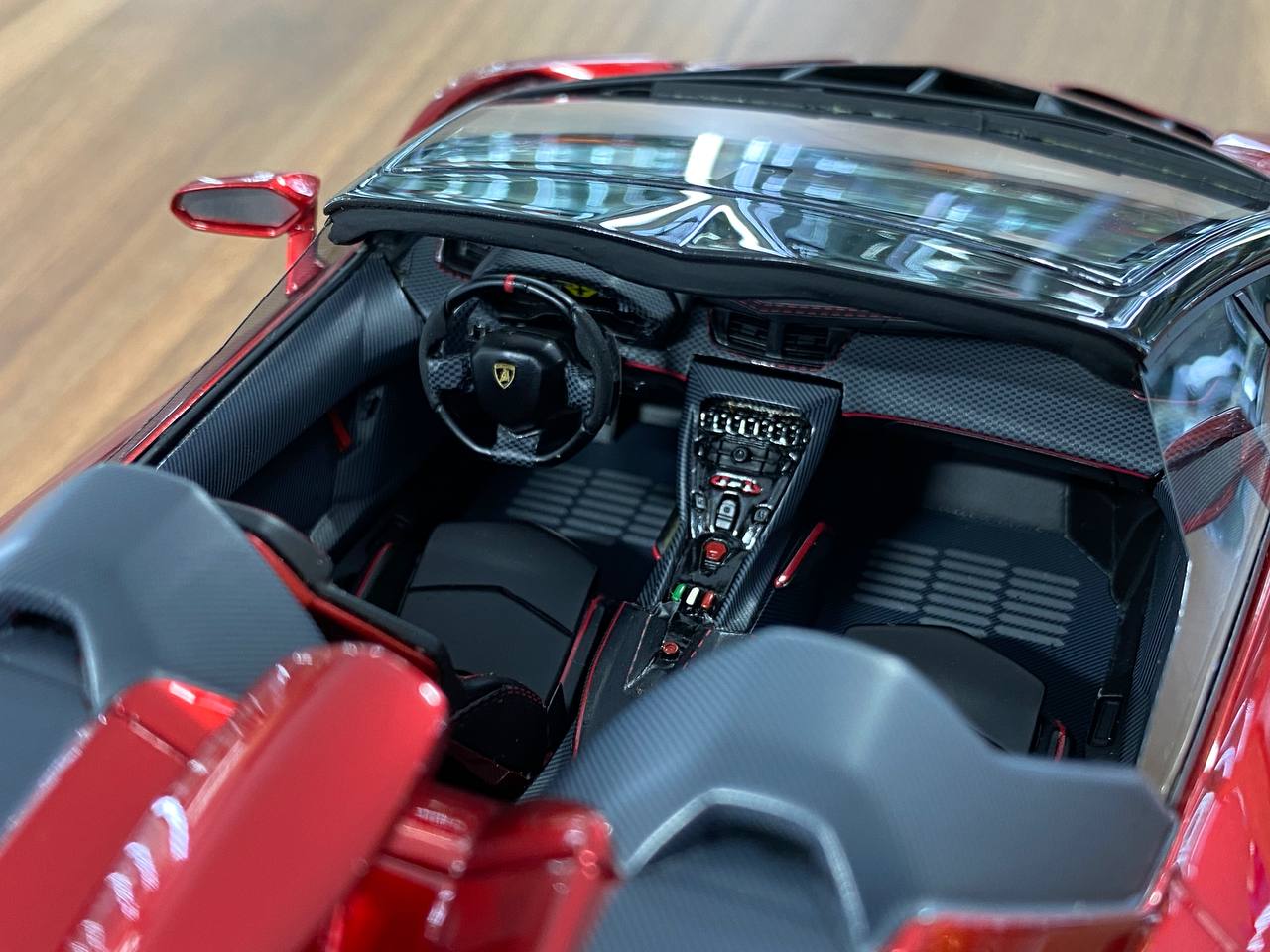 1/18 Resin Lamborghini Veneno Rosso Veneno – MR Collection Limited 299 pcs