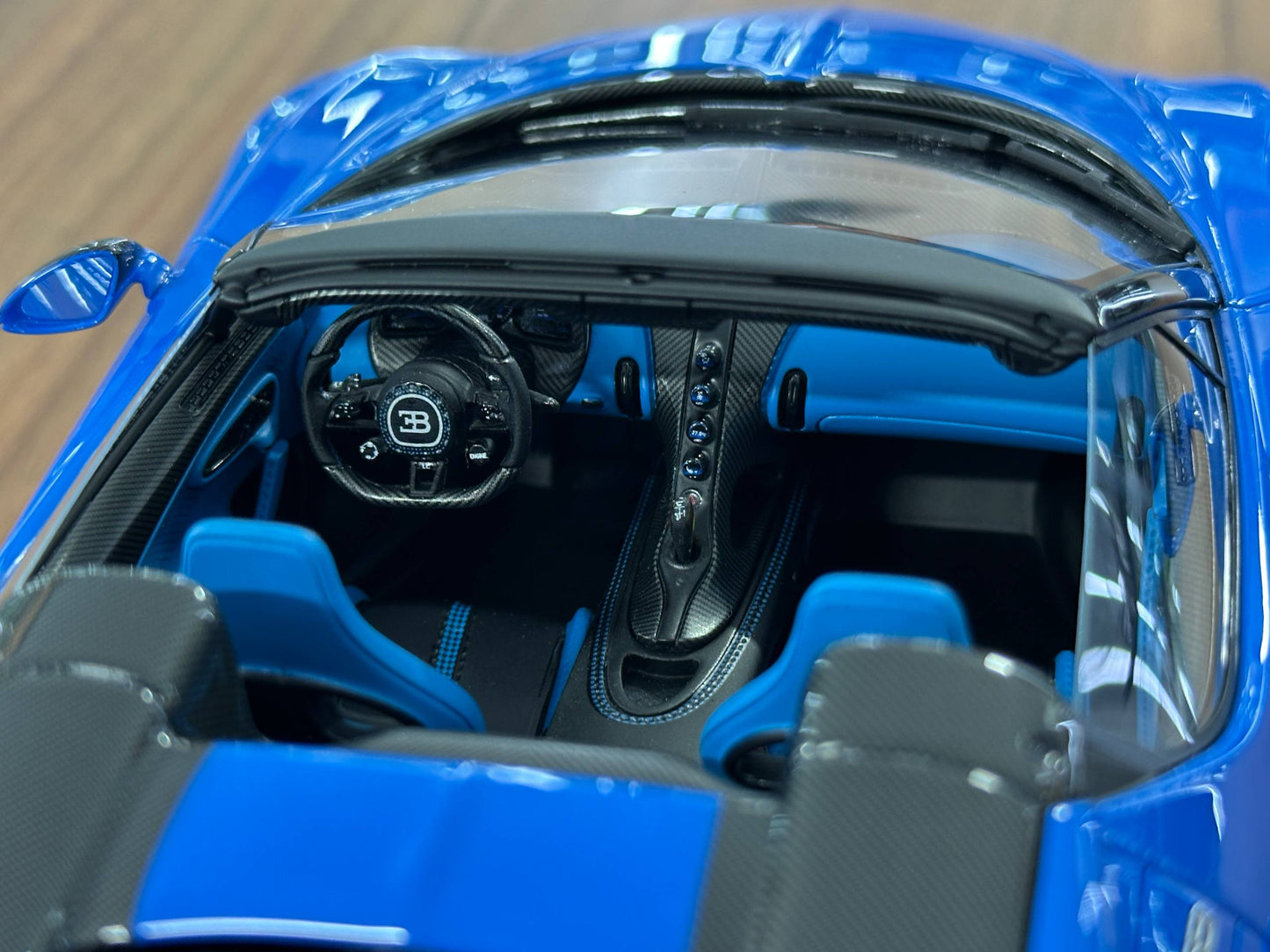 1/18 Resin Bugatti W16 Mistral – MR Collection (Blue, Limited 249 pcs)