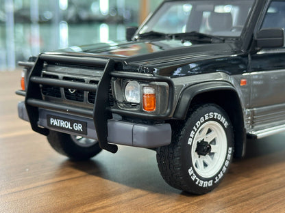1/18 Nissan Patrol GR Y60 Black model car by OTTO