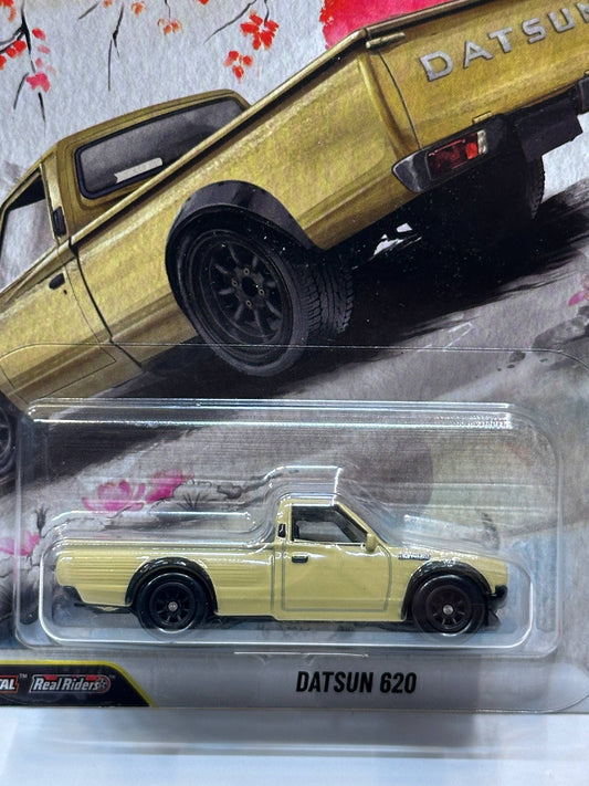 1/64 Hot Wheels Datsun 620