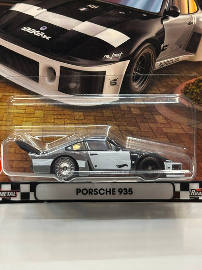 1/64 HotWheels Porsche 935