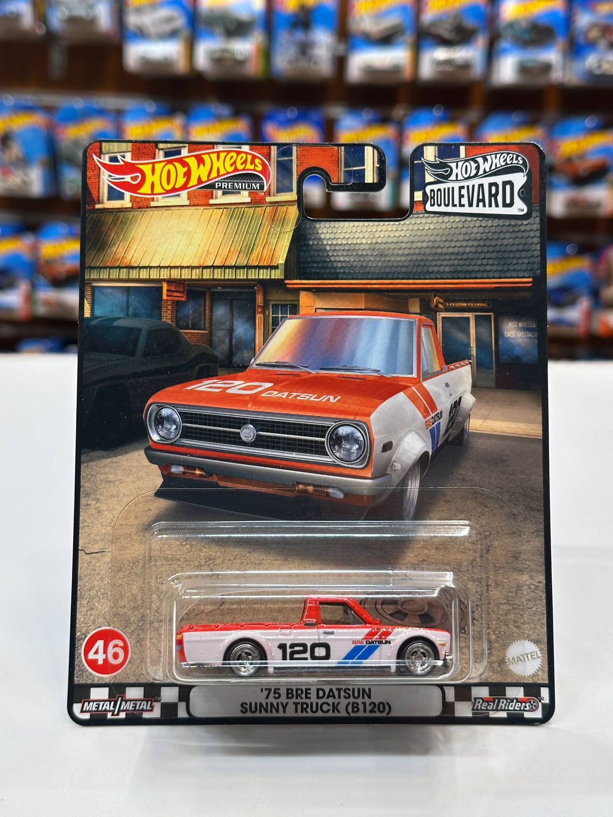 1/64 Diecast HotWheels 75 BRE Datsun Sunny Truck