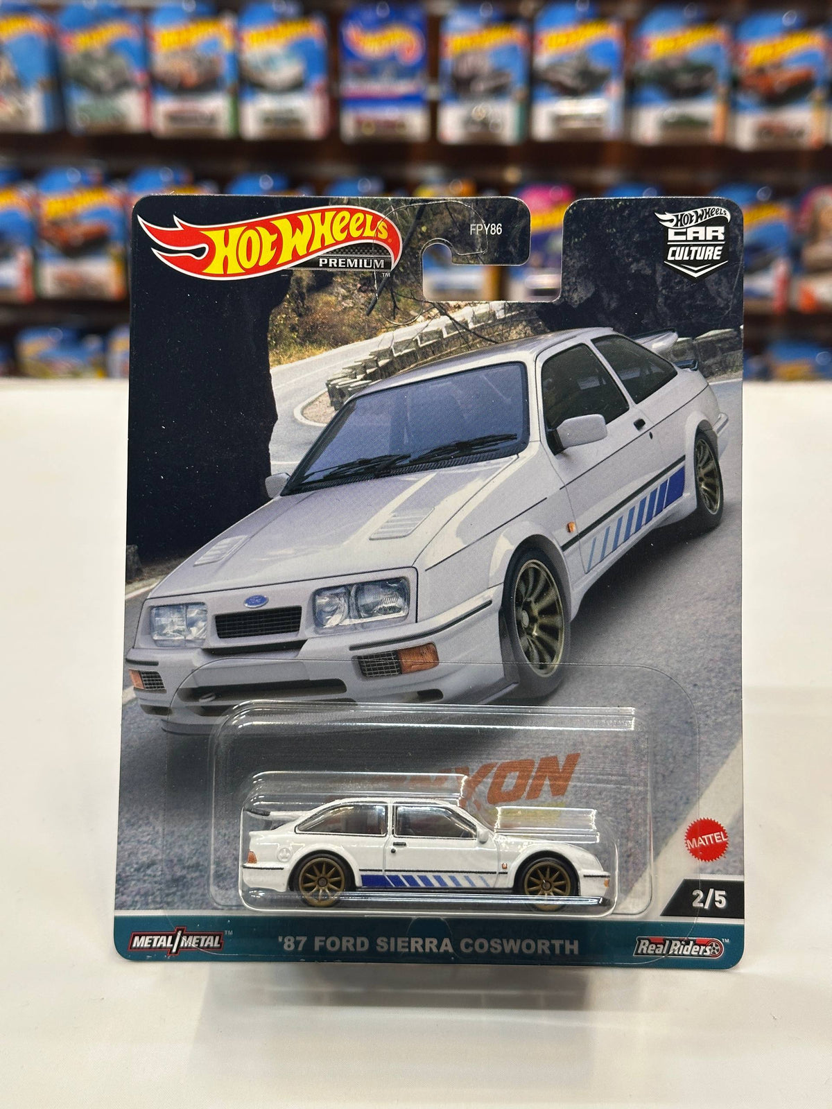 1/64 Diecast HotWheels 87 Ford Sierra Cosworth