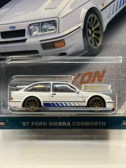 1/64 Diecast HotWheels 87 Ford Sierra Cosworth