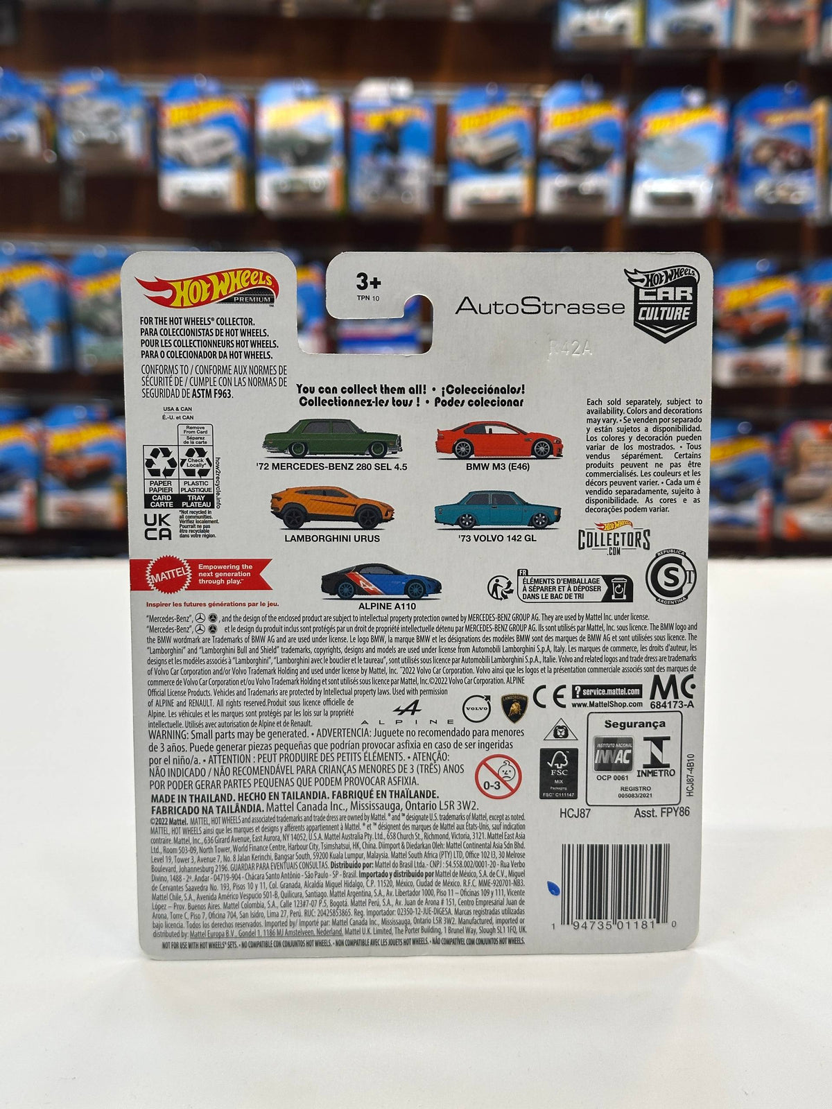 1/64 Diecast HotWheels 73 Volvo 142 GL