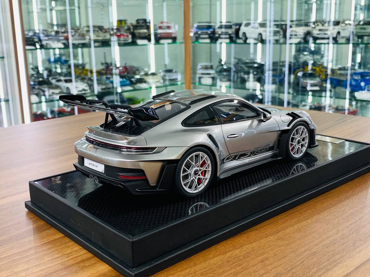 Porsche 911 GT3 RS 992.1 Silver Wheels silver steels by Timothy & Pierre