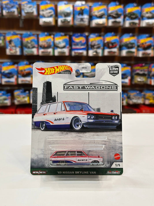 1/64 Diecast HotWheels Nissan Skyline Van 1969
