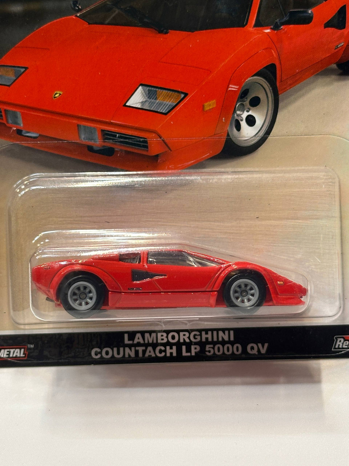 1/64 Hotwheels Lamborghini Countach LP 5000 QV